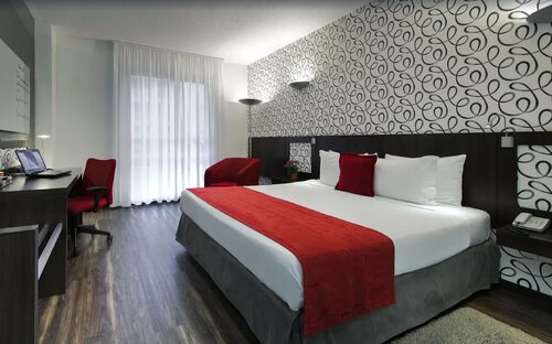 Гостиница Quality Hotel Curitiba в Куритибе