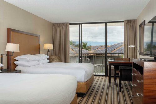 Гостиница Maui Coast Hotel