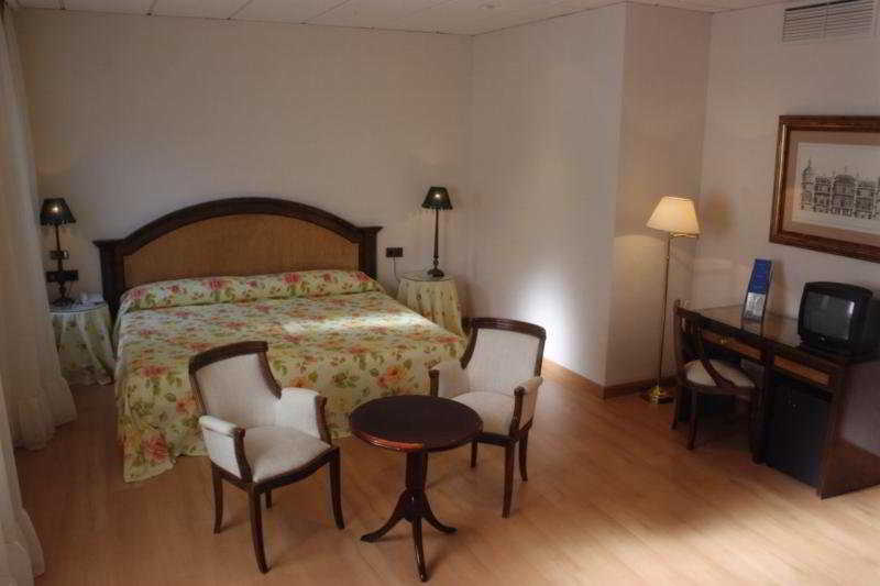 Фото Hotel Monterrey