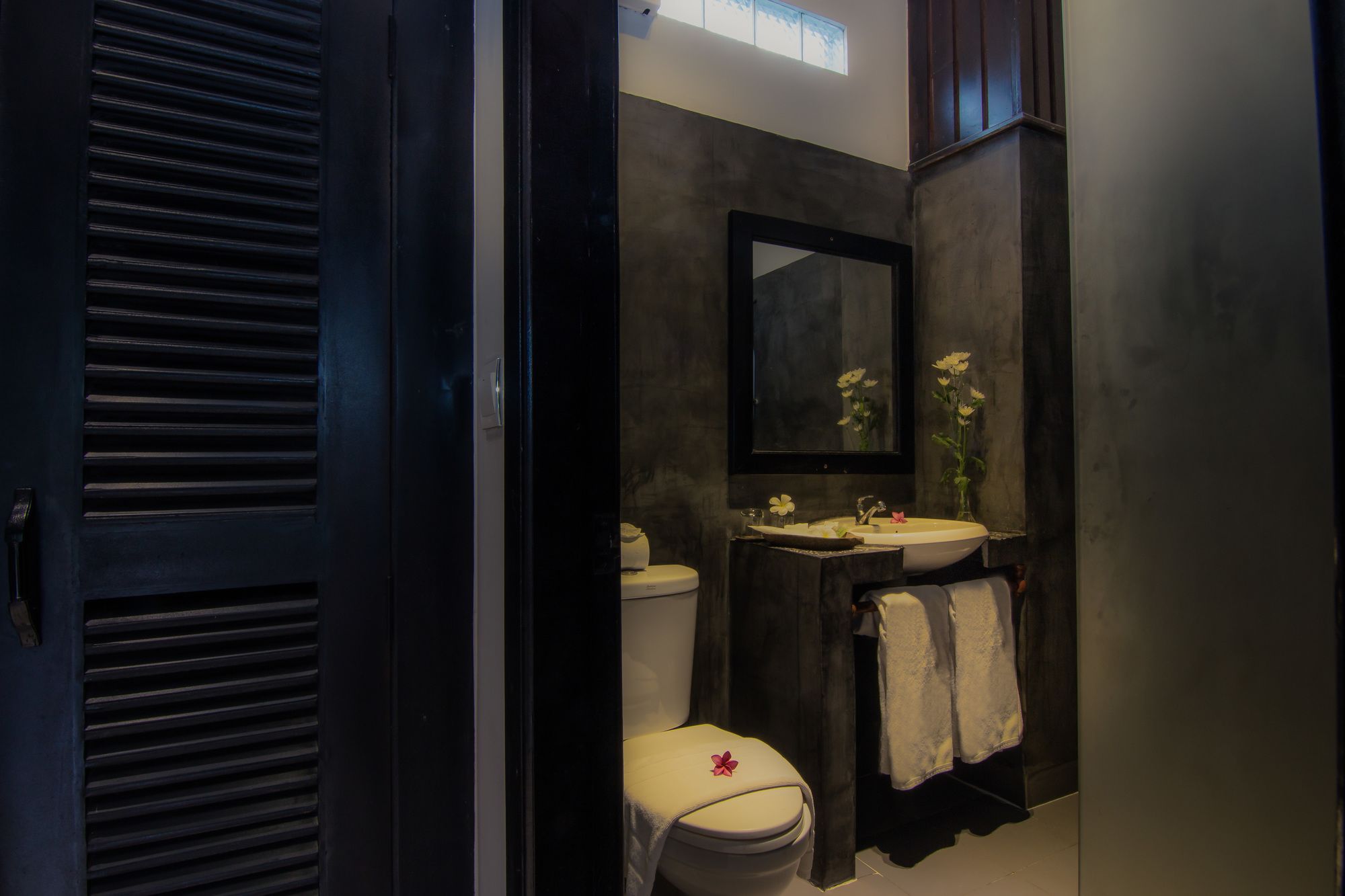 Фото Reveal Angkor Hotel