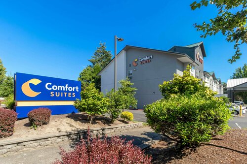 Гостиница Comfort Suites Portland Airport