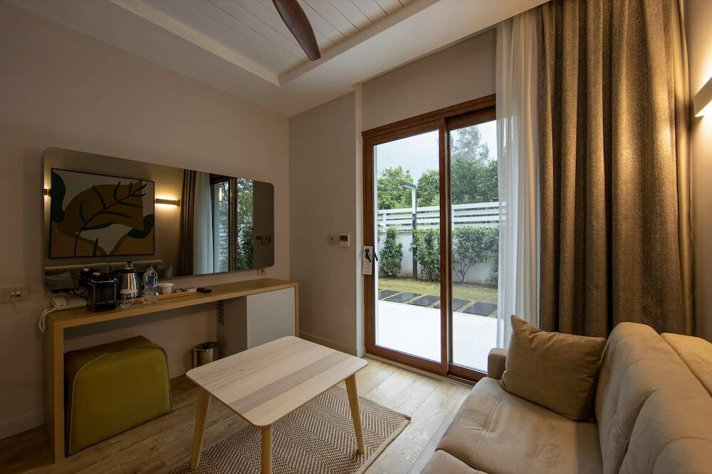 Фото Balèze Boutique Hotel