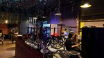 Lounge One (Baizakov Street, 194) ، مطعم يقدم الشيشة