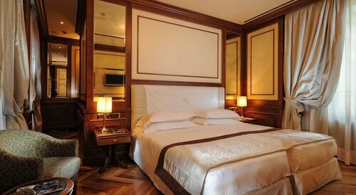 Гостиница Hotel Manzoni в Милане