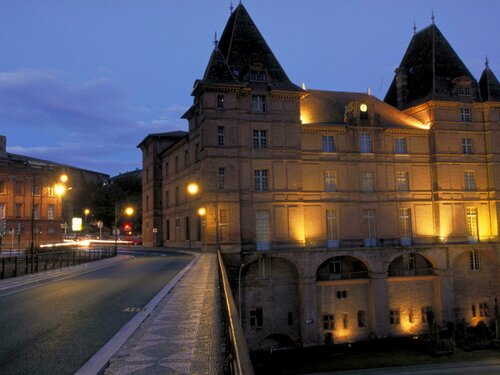 Гостиница Ibis Montauban