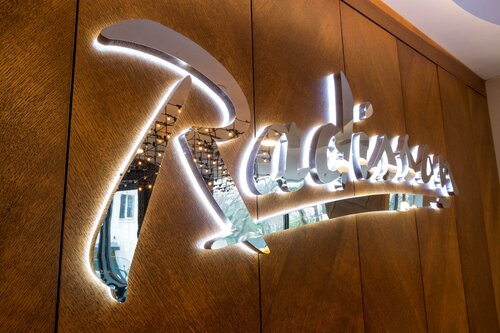 Гостиница Radisson Hotel Istanbul Harbiye в Шишли