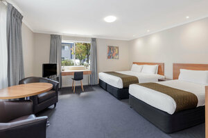 Гостиница Ramada Encore by Wyndham Belconnen Canberra