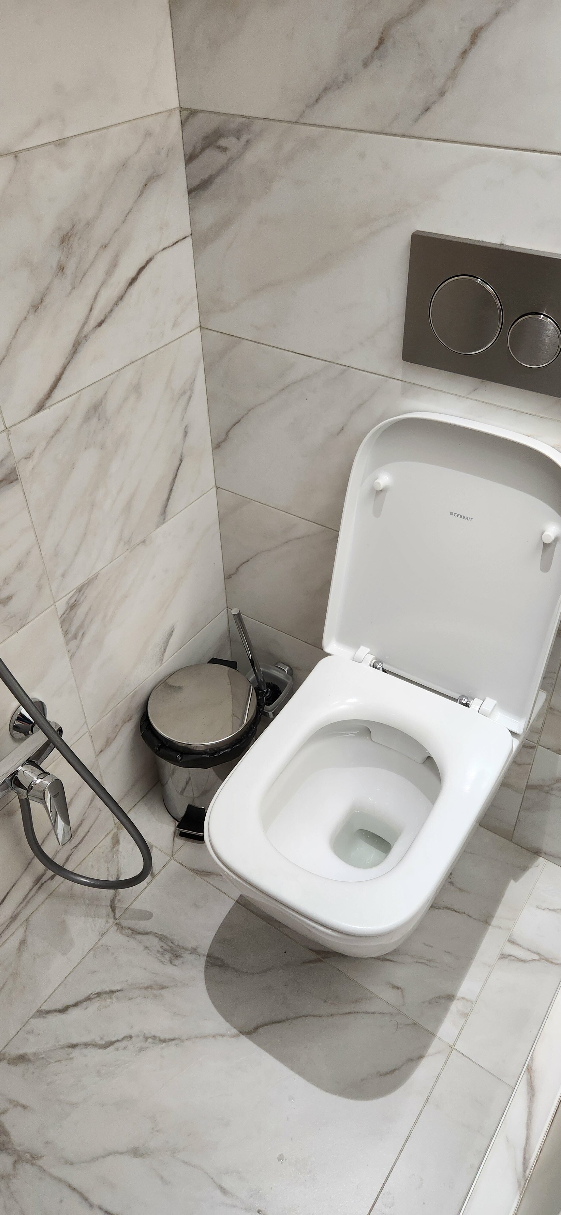 Фото Green Doors