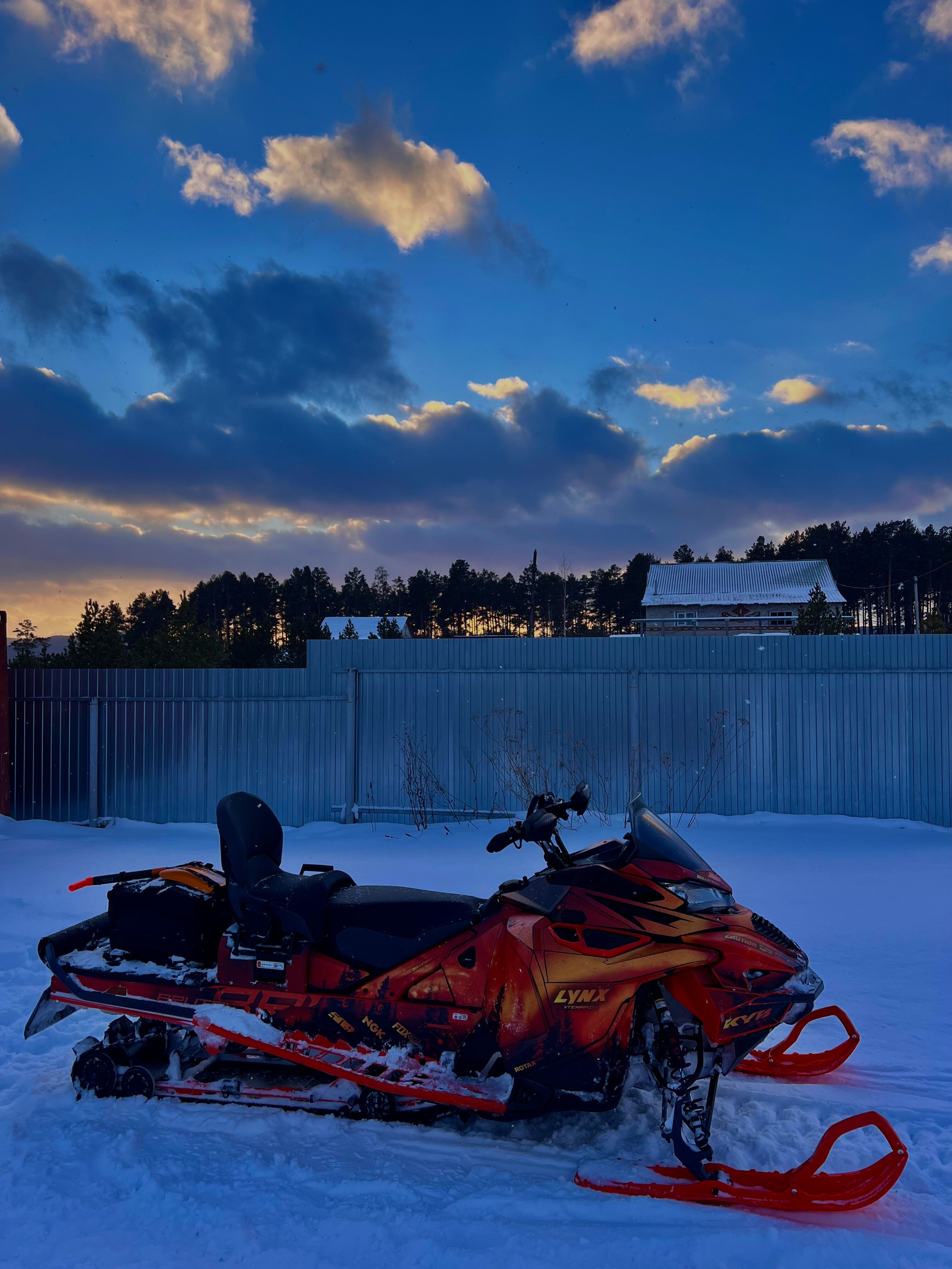 Фото Дружба Глэмп