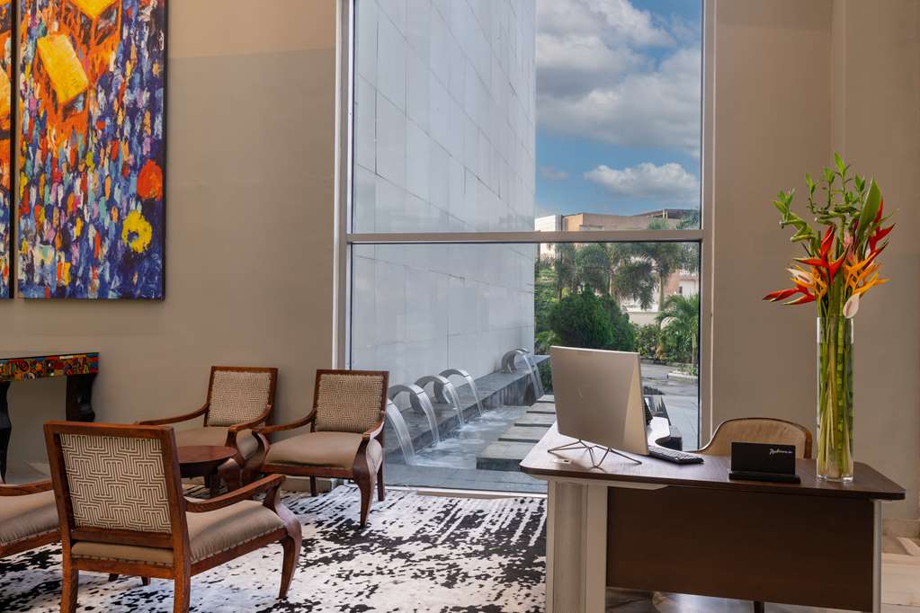 Фото Radisson Blu Lagos Ikeja Hotel