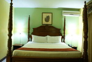 Гостиница Altamont Court Hotel