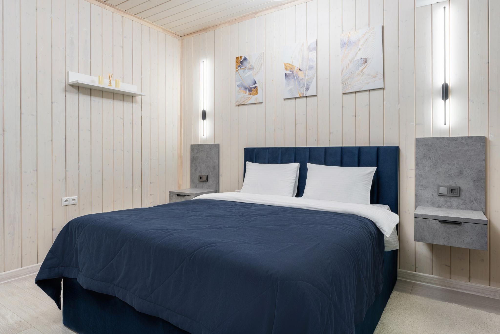 Фото Восток-Запад