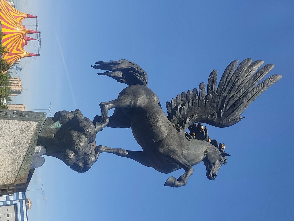 Genre sculpture Пегас, Saint Petersburg, photo