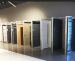 Magnat Profi (Novostroya Street, 2), doors