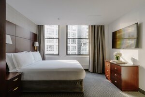 Гостиница Club Quarters Hotel, Wacker at Michigan, Chicago