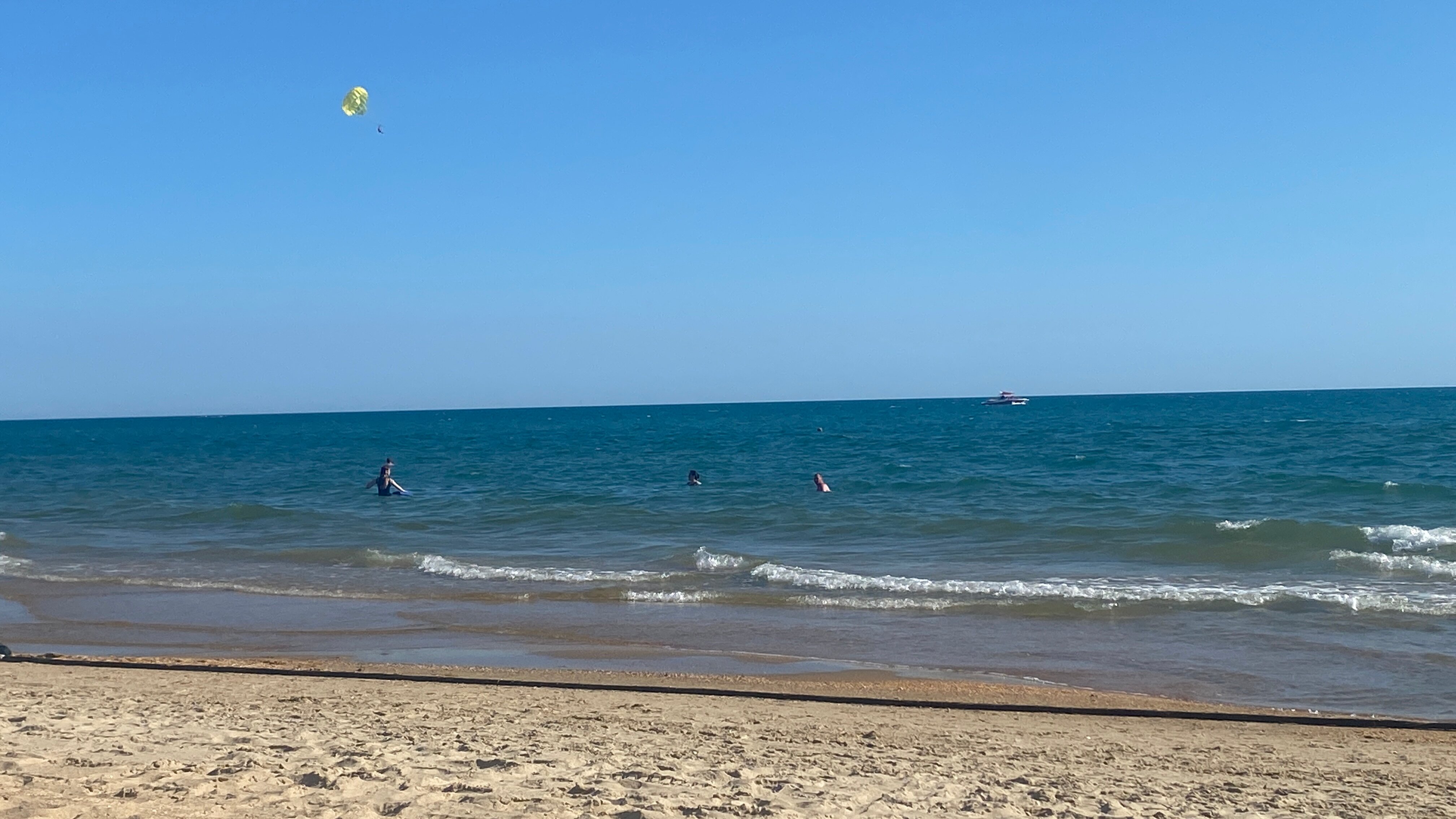 Фото Держава