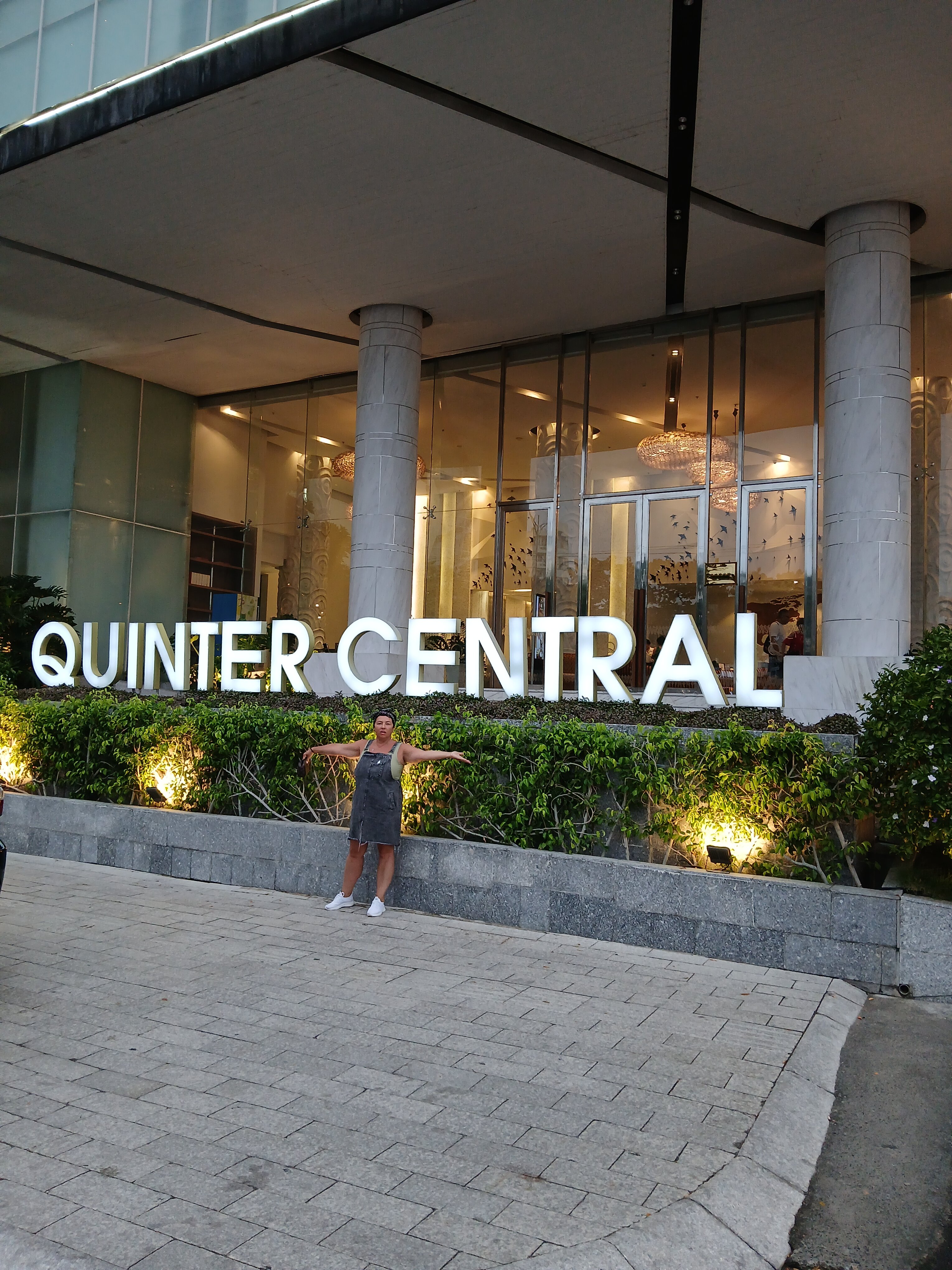 Фото Quinter Central Nha Trang