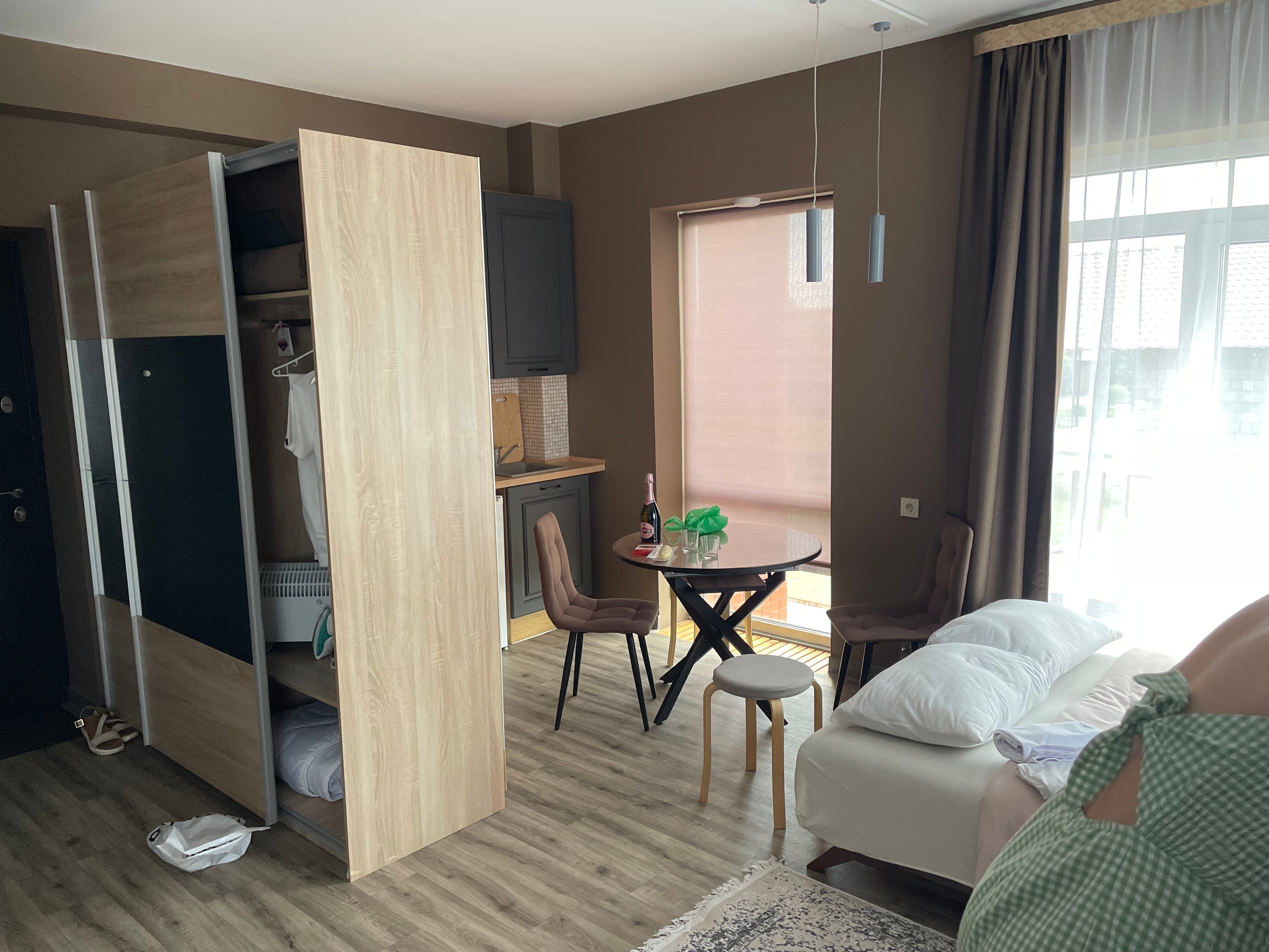 Фото Континент