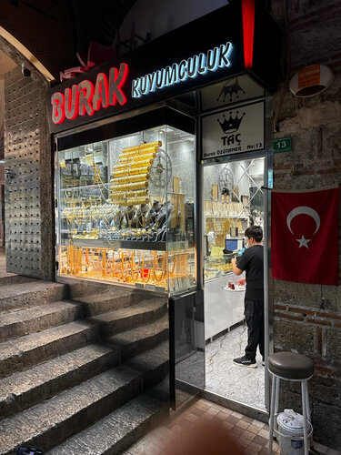 Burak Kuyumculuk Fotoğraf 4