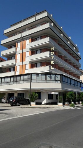 Гостиница Hotel Riviera Porto San Giorgio