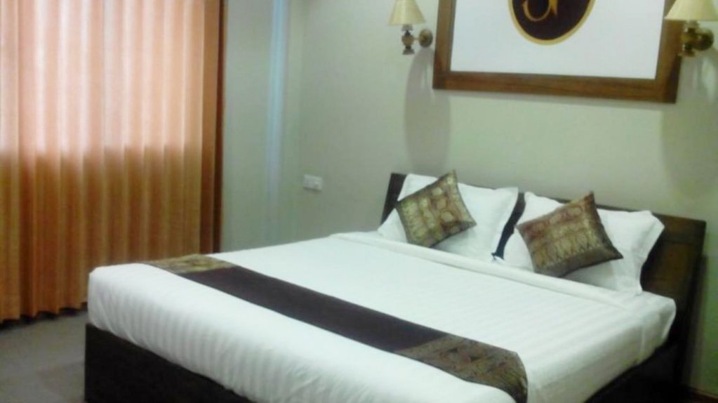 Фото Sky View Hotel