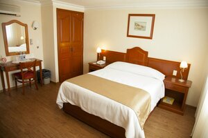 Flowsuites Polanco Mexico City (Mexico City, Campos Elíseos), hotel