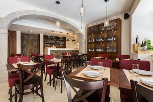 Lisbon Wine Hotel