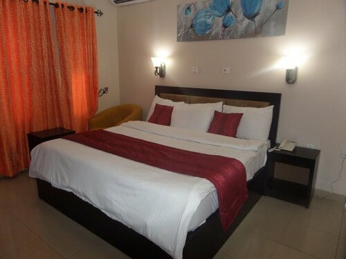Гостиница Stanzel Grand Resort в Абудже
