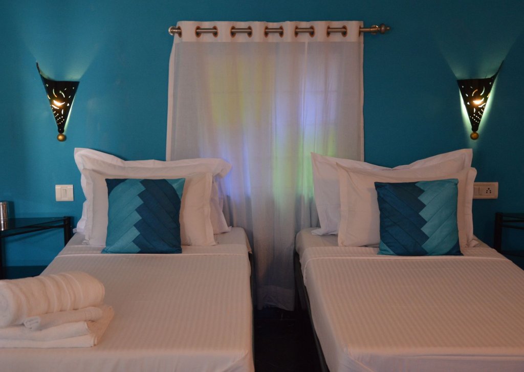 Фото The Red Pier by Downtown Udaipur