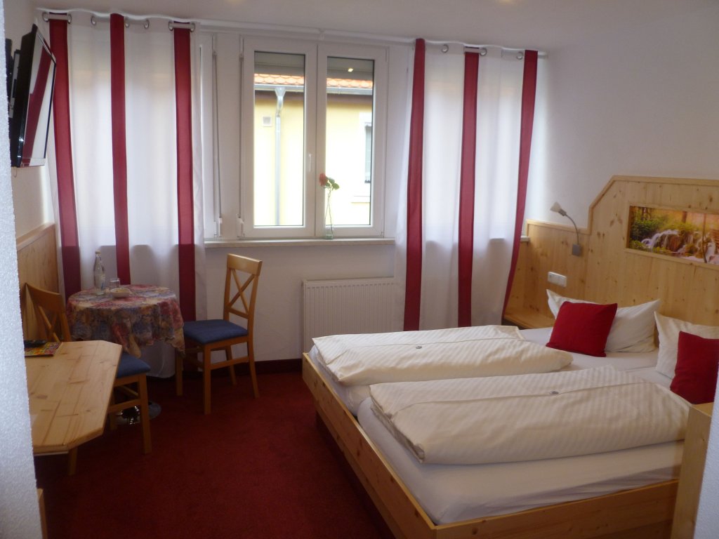 Фото Hotel Wilder Mann Ristorante Pizzeria Lo Scoglio