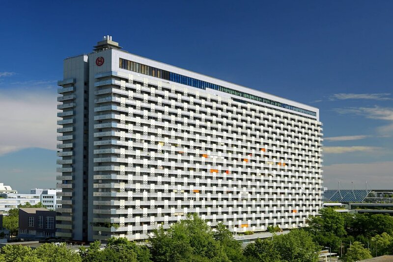 Sheraton Munich Arabellapark Hotel