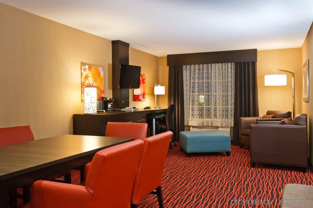 Фото Holiday Inn Colorado Springs Airport, an Ihg Hotel