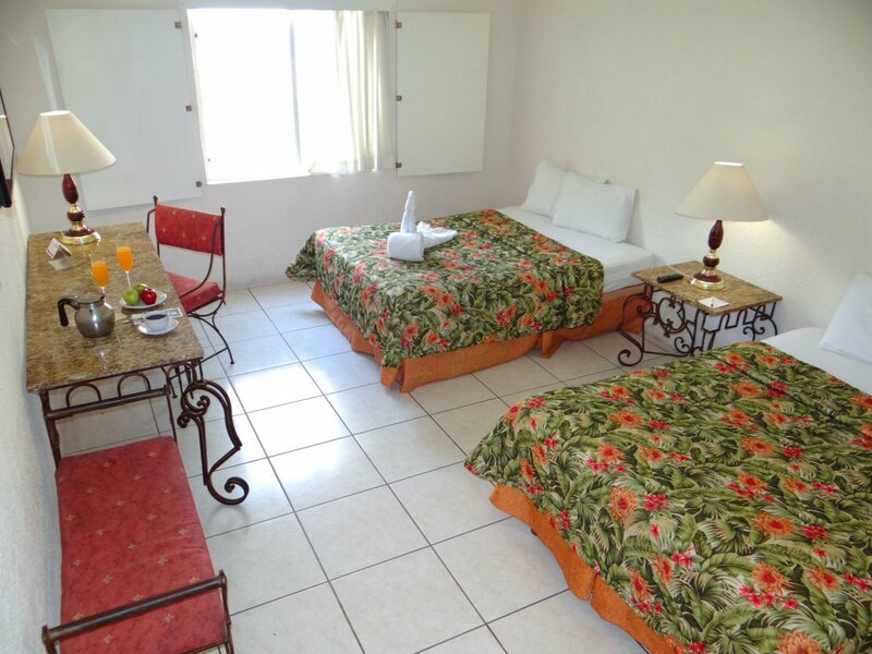 Гостиница Hotel Las Palomas Tepic Express