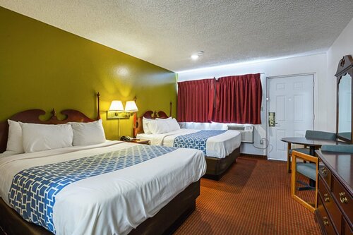 Гостиница Rodeway Inn в Сидар Сити