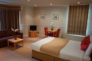 The Brighton Hotel (England, Brighton and Hove, Brighton, King's Road), hotel