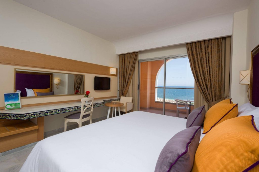 Фото 135145736636