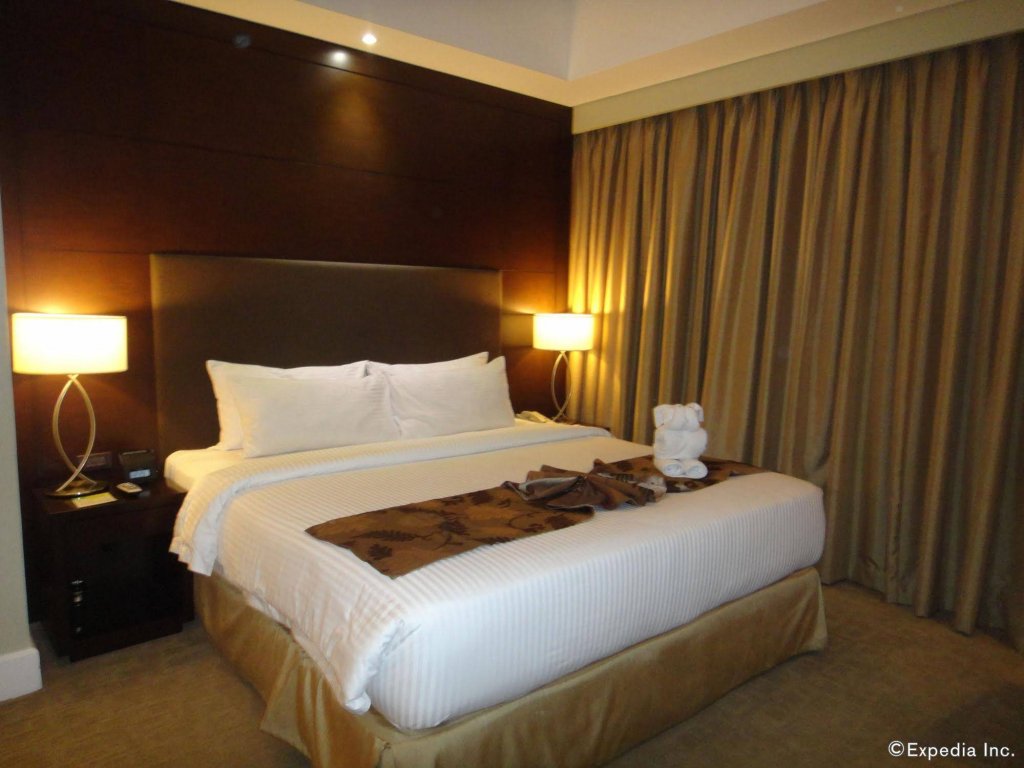 Фото Harolds Evotel Cebu