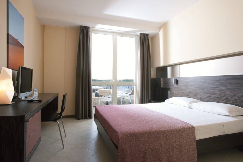 Фото Hotel Rosso Frizzante