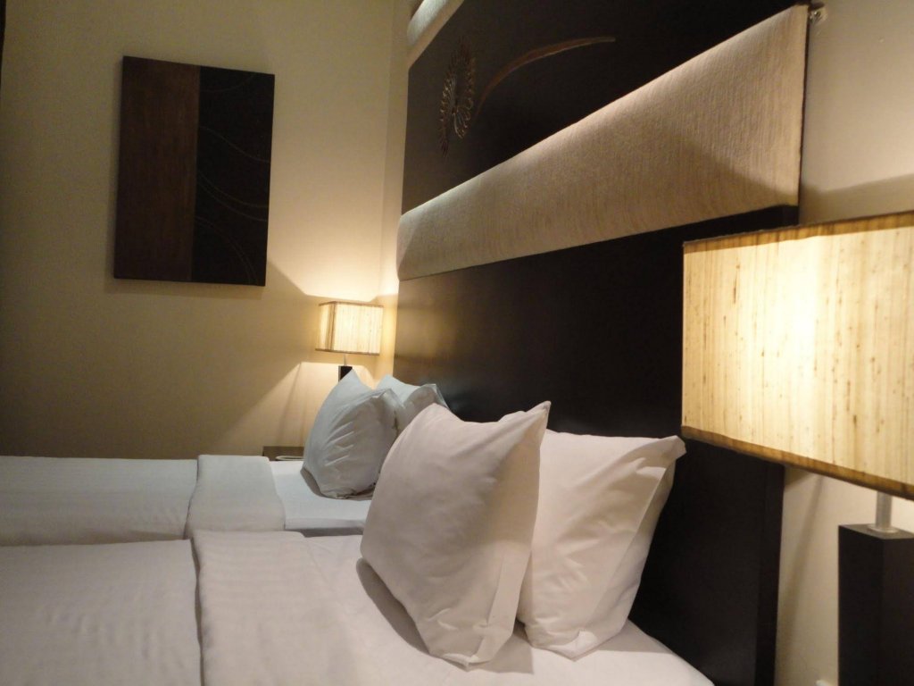 Фото Renuka City Hotel