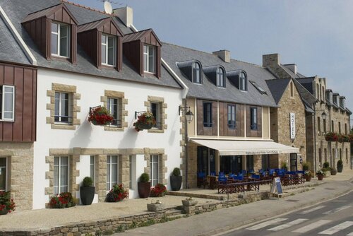 Гостиница Hostellerie Pointe Saint-Mathieu, The Originals Collection в Бресте