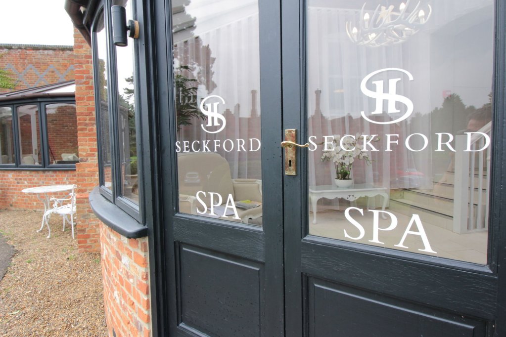 Фото Seckford Hall Hotel & SPA