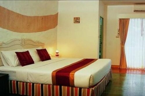 Гостиница Nava Boutique Guesthouse в Паттайе