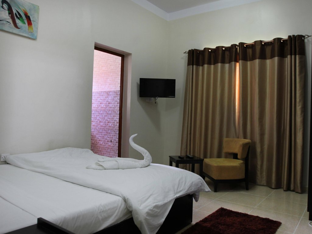 Фото Al Multaqa Hotel