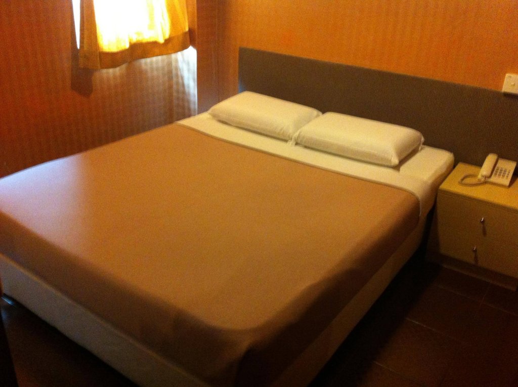 Фото Amrise Hotel