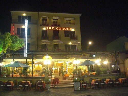 Гостиница Hotel Tre Corone в Гарде