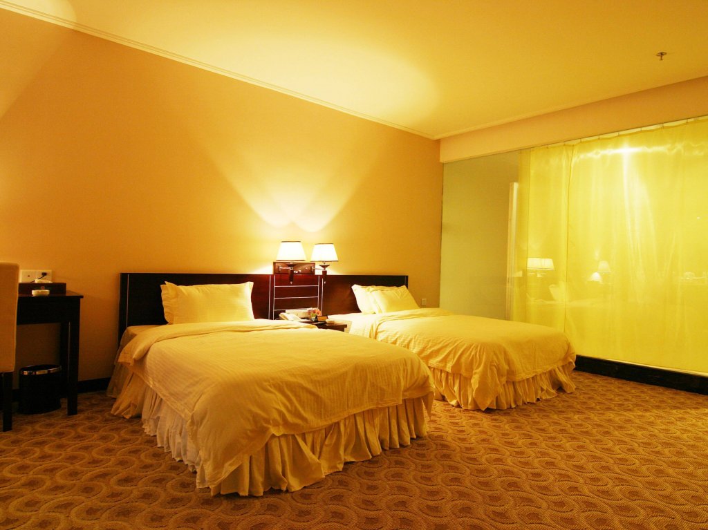 Фото Guangzhou Xinzhou Hotel