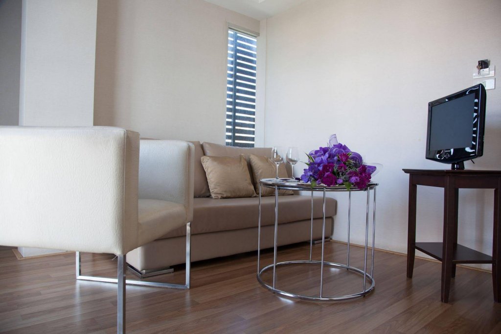 Фото Manita Boutique Hotel