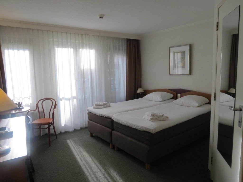 Фото Avenue Hotel