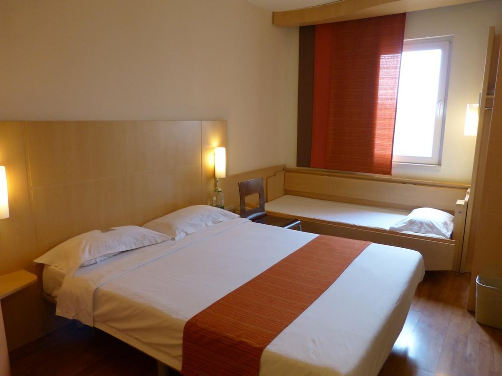 Фото Ibis Chengdu Kehua