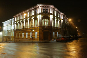 Smolenskaya oblastnaya universalnaya nauchnaya biblioteka im. A.T. Tvardovskogo (Bolshaya Sovetskaya ulitsa, 25/19), library